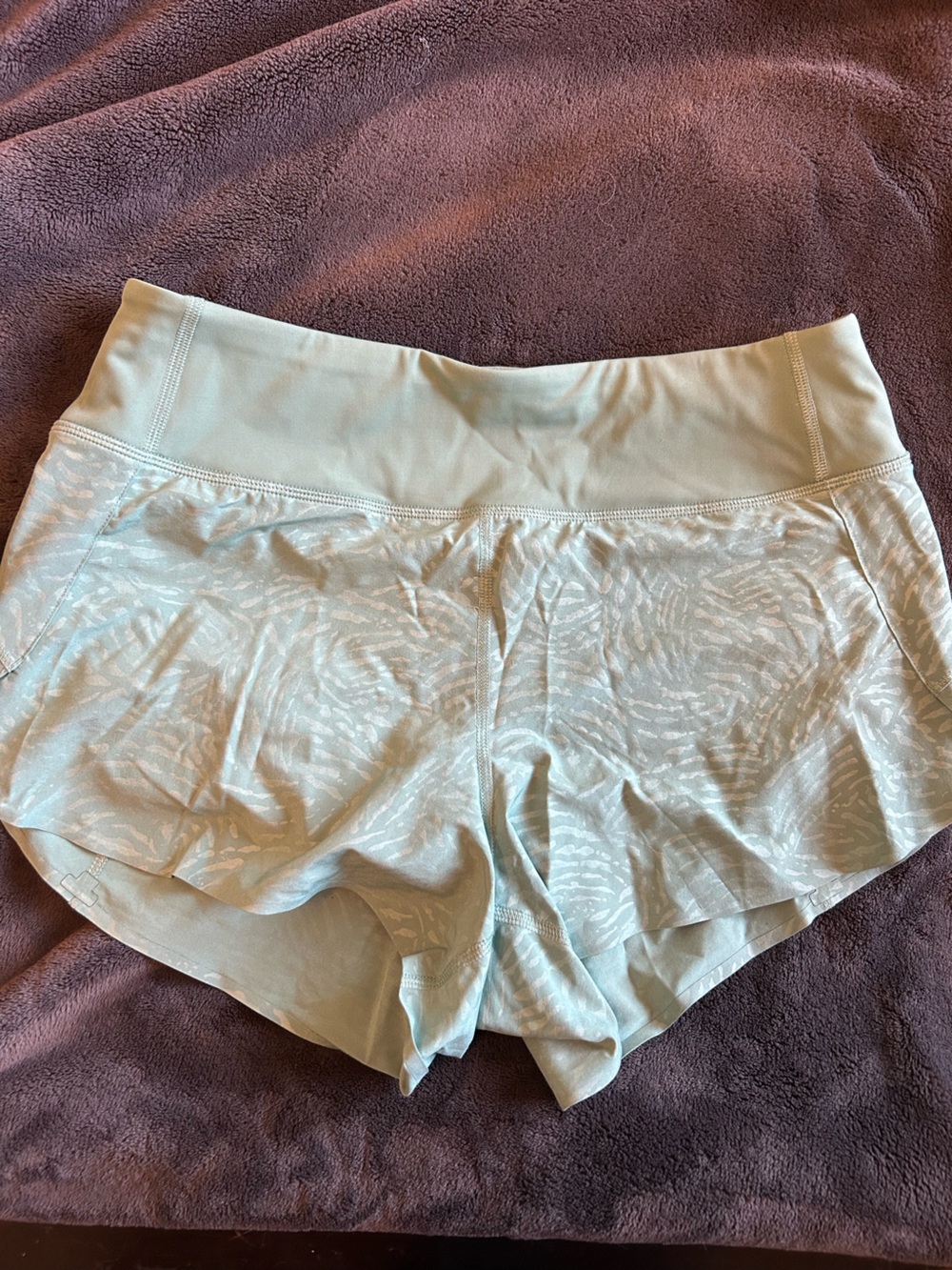 Athleta Mint Green High-Rise Printed Active Shorts